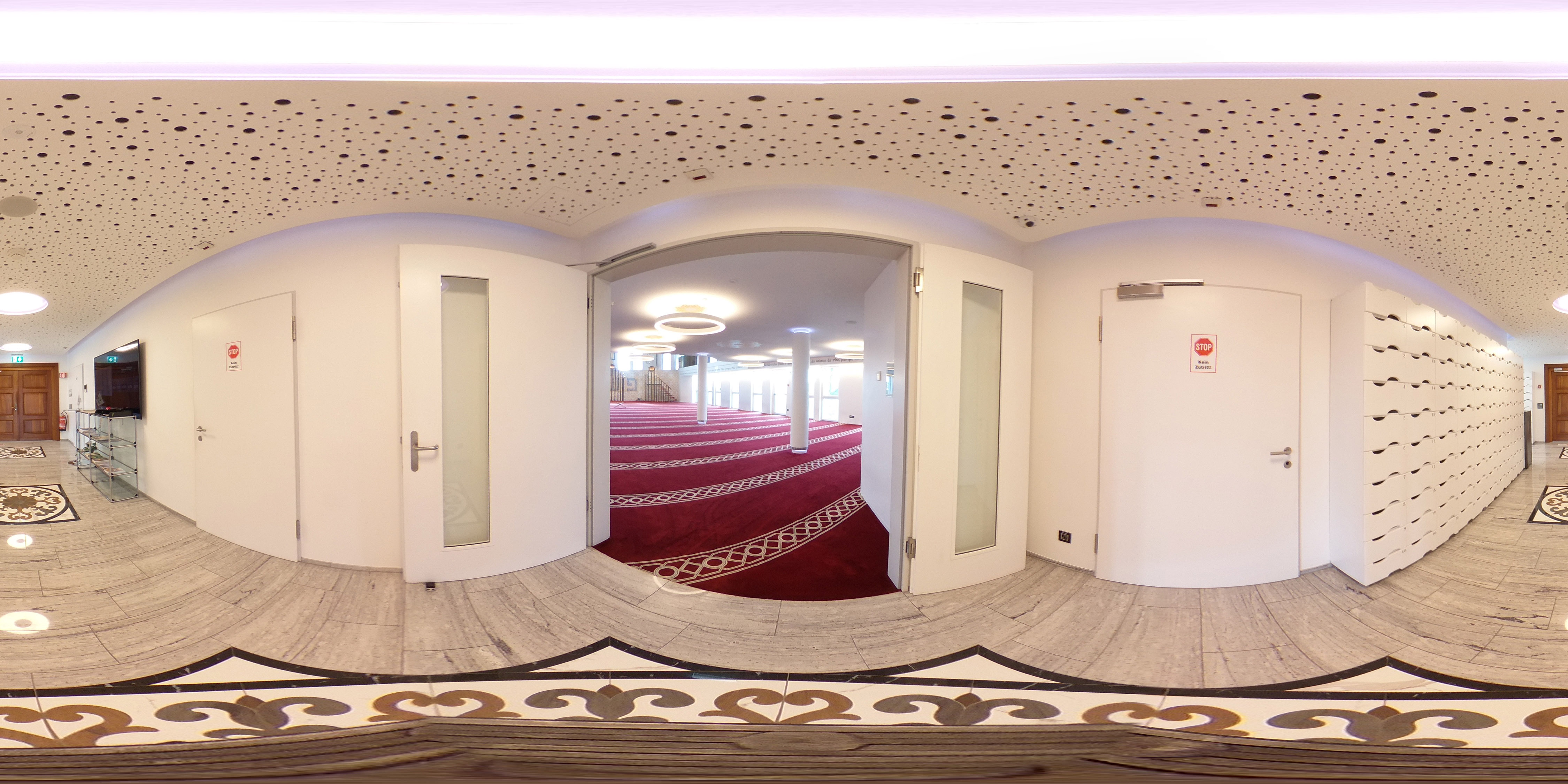 360° 17